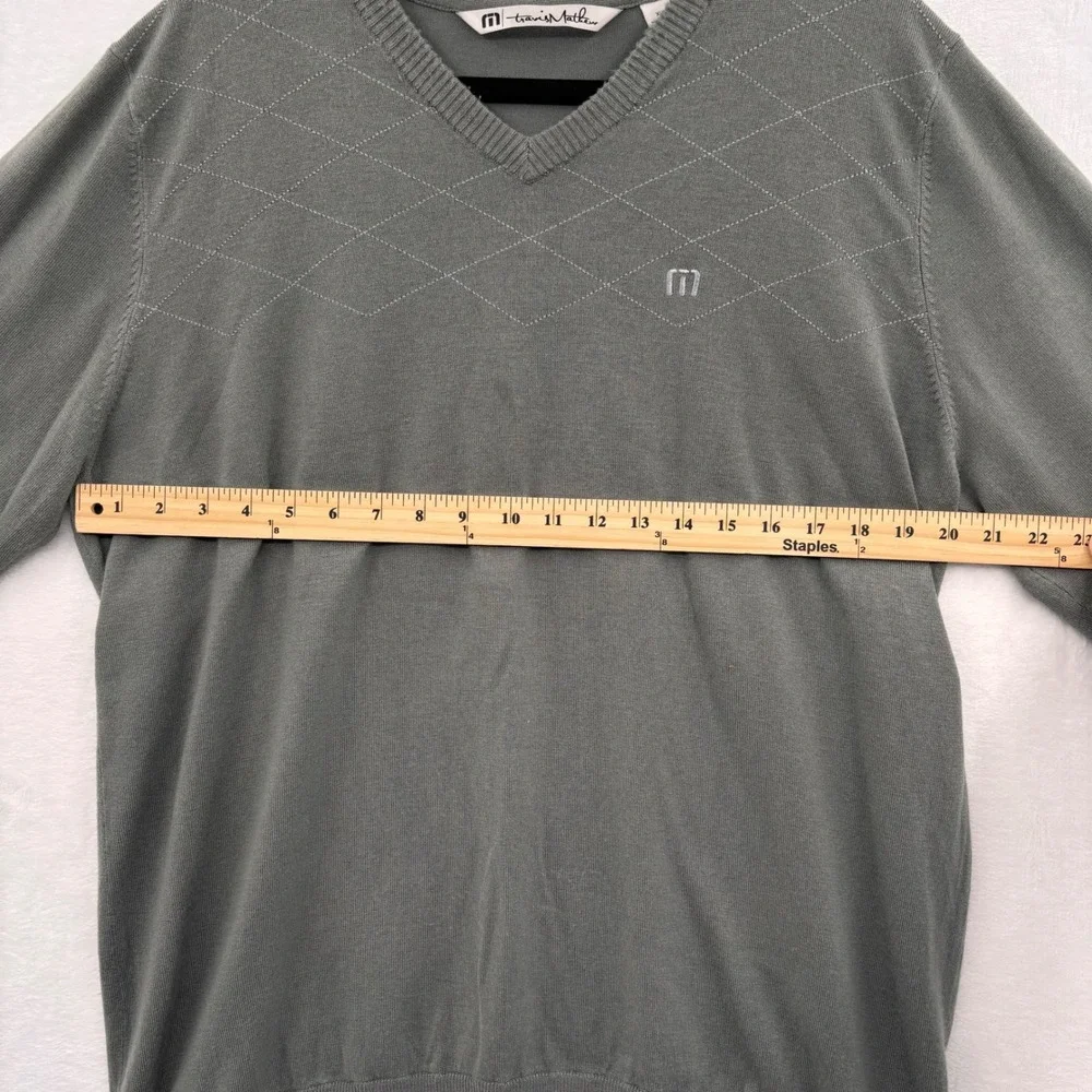 Travis Matthew Pullover‎ Sweater VNeck XL Gray Diamond Pattern
